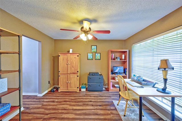 2715 Meadow Tree Dr, Spring, TX 77388 - photo 7