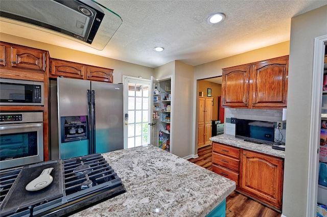 2715 Meadow Tree Dr, Spring, TX 77388 - photo 17