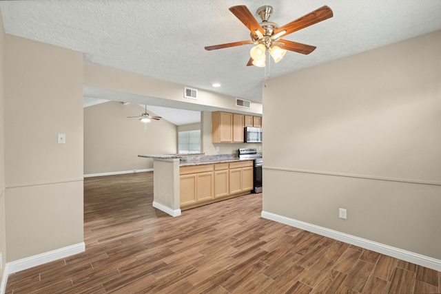 3351 Deermoss Dr, Katy, TX 77449 - photo 7