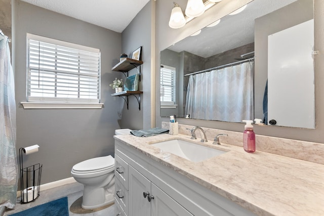 2605 Perry Ln, Alvin, TX 77511 - full bathroom with vanity and a shower with curtain