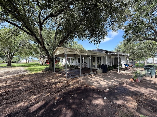 255 Duckett St, El Campo, TX 77437 - photo 2