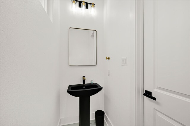 4404 Bond St, Houston, TX 77026