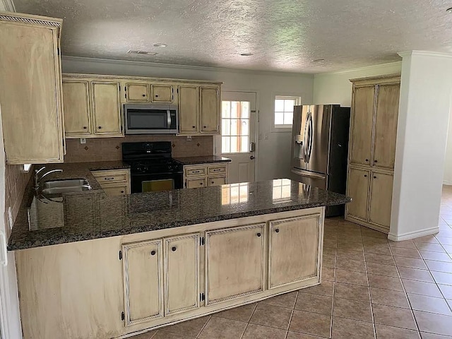 1318 Herring Ave, Port Neches, TX 77651 - photo 3