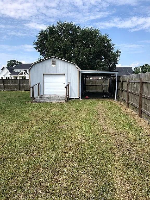 1318 Herring Ave, Port Neches, TX 77651 - photo 13