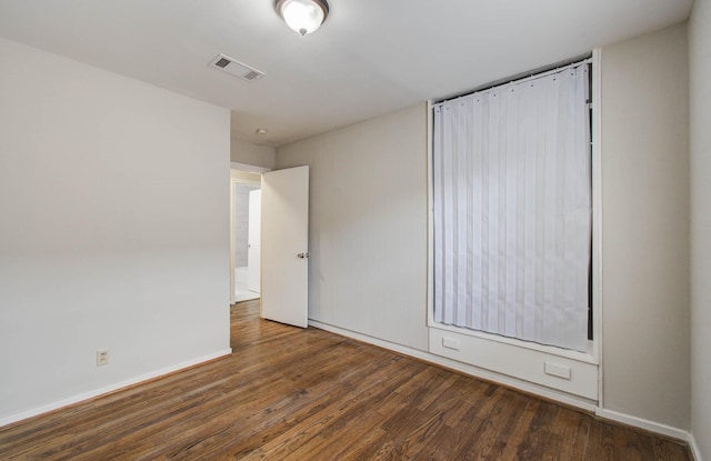 4921 Michael Dr, Houston, TX 77017 - spare room featuring wood finished floors and baseboards
