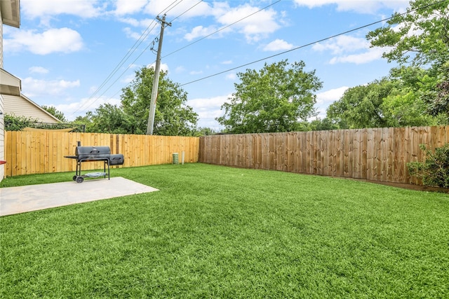 15515 Hinsdale Springs Ln, Houston, TX 77053 - fenced backyard featuring a patio