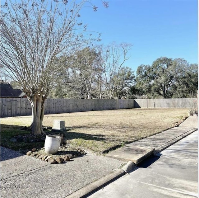 6 Regency Pl, Orange, TX 77630 - photo 2