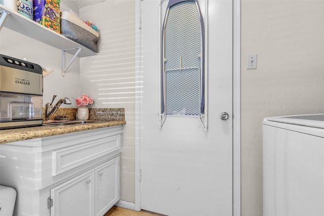 3302 Candlelon Dr, Spring, TX 77388 - washroom featuring washer / clothes dryer