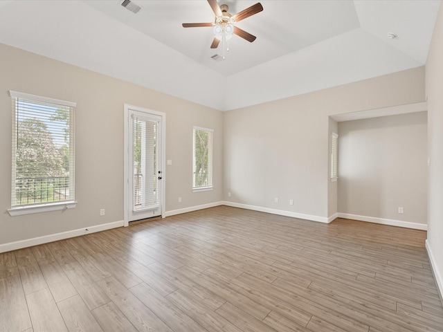 1109 Robbie St, Houston, TX 77009 - unfurnished room with ceiling fan and light wood-type flooring