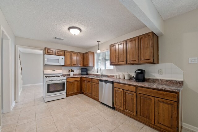 9115 Landry Blvd, Spring, TX 77379 - photo 7