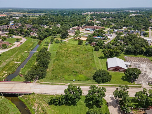 650 E Adoue St, Alvin, TX 77511
