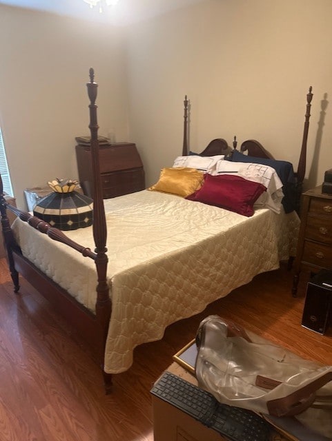 7955 Fawn Terrace Dr, Houston, TX 77071 - bedroom with wood finished floors