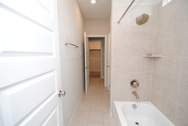 4407 Archer Meadow Ln, Sugar Land, TX 77479 - full bath with tile patterned floors, shower / bathtub combination, a spacious closet, and recessed lighting