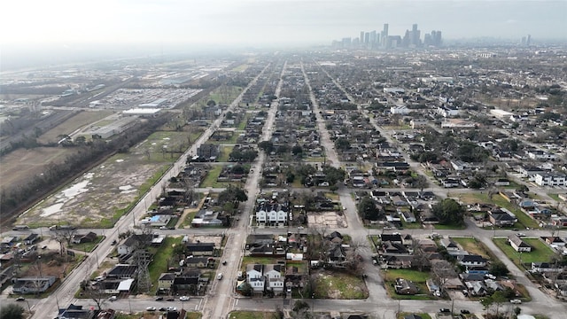 1510 Tarley St, Houston, TX 77009 - aerial view of property and surrounding area