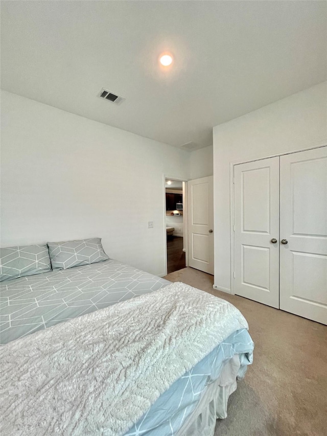 5835 Finely Run St, Spring, TX 77373 - carpeted bedroom with a closet and recessed lighting