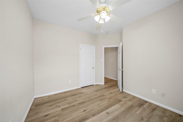 3106 Rainbow Ct, Pearland, TX 77584 - spare room featuring wood finished floors and a ceiling fan