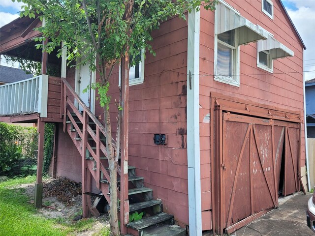 4301 Canal St, Houston, TX 77003 - view of property exterior with stairs
