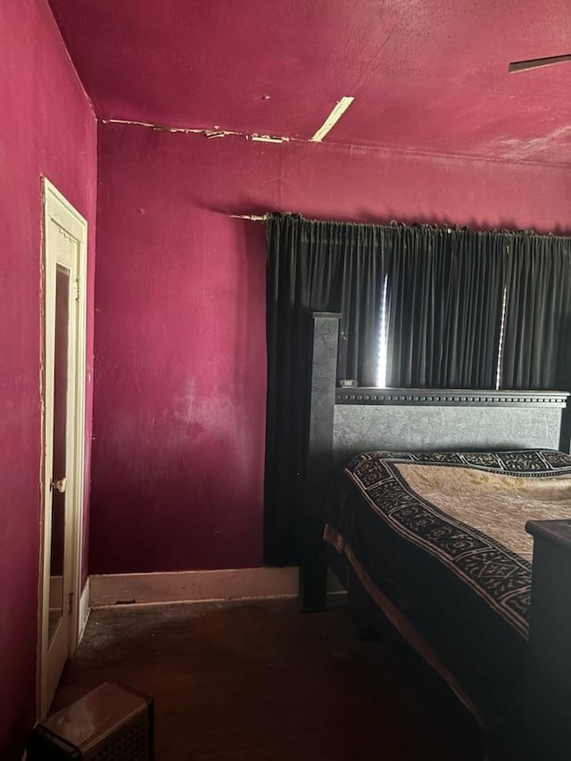4301 Canal St, Houston, TX 77003 - bedroom with baseboards