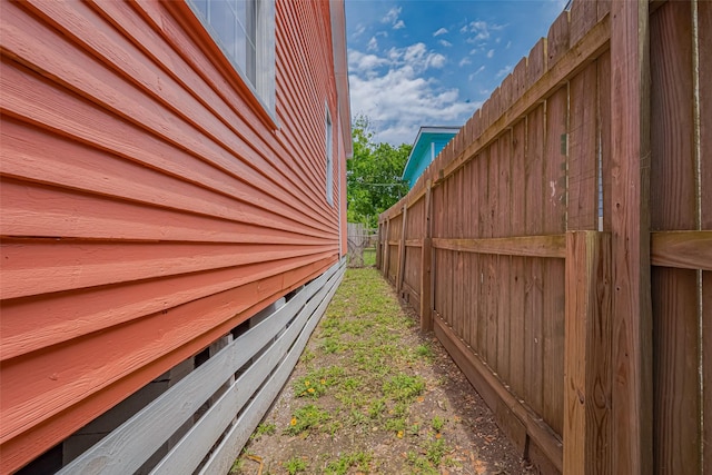 1014 13th St, Galveston, TX 77550 - view of yard