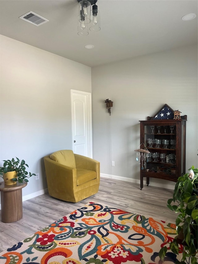 11577 Gingerland Dr, Conroe, TX 77304 - sitting room with wood finished floors and baseboards