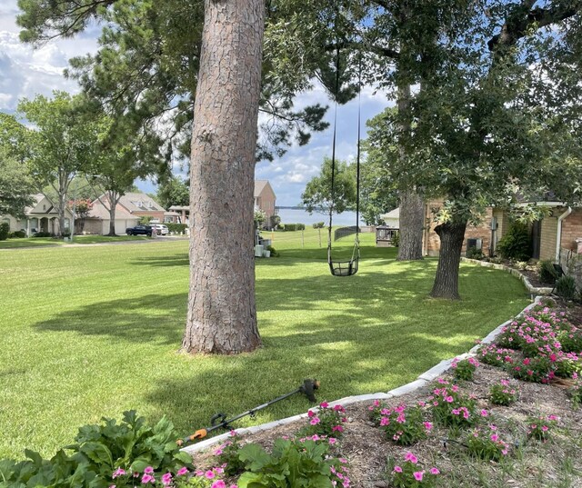 3419 Willowrun Dr, Montgomery, TX 77356 - view of green lawn