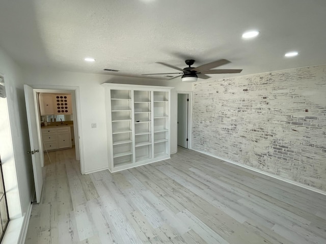 3419 Willowrun Dr, Montgomery, TX 77356 - unfurnished room featuring a ceiling fan, light wood-style floors, and recessed lighting