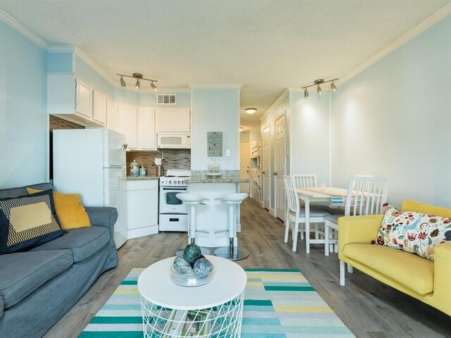 6102 Seawall Blvd Unit 232, Galveston, TX 77551 - photo 3