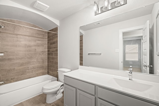 15215 Statice Trl, Houston, TX 77044 - full bath with vanity and shower / tub combination