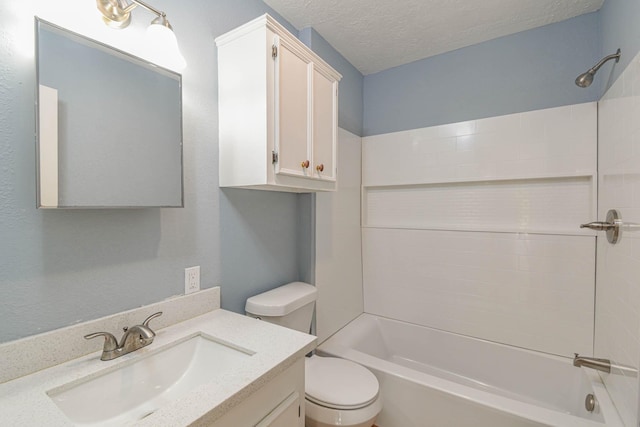 3735 Woodpeckers Grv, Cleveland, TX 77328 - full bath with shower / bathtub combination, vanity, and a textured ceiling