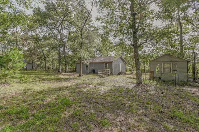 3735 Woodpeckers Grv, Cleveland, TX 77328 - view of yard