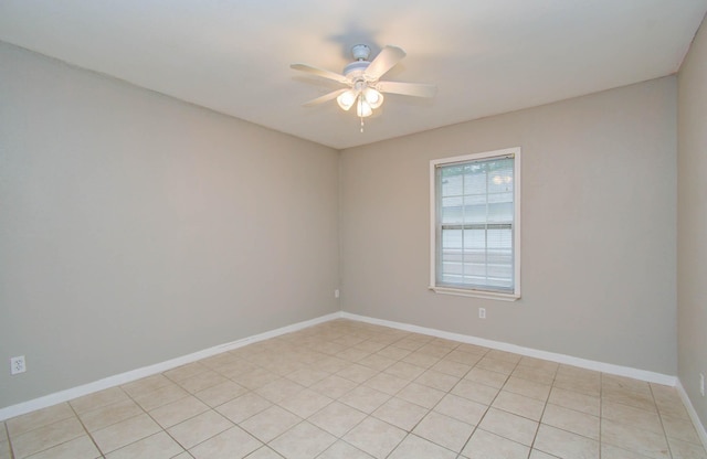 10131 Tangiers Rd, Houston, TX 77041 - unfurnished room with ceiling fan and baseboards