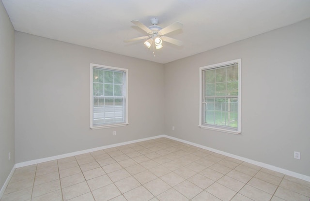 10131 Tangiers Rd, Houston, TX 77041 - unfurnished room with ceiling fan and baseboards