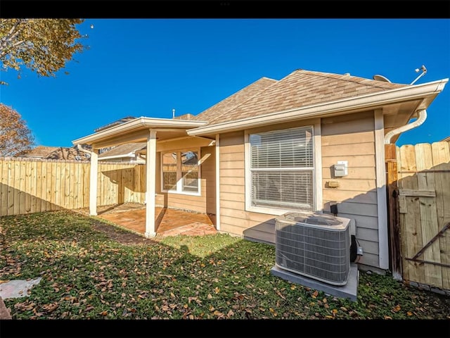 10819 Waterfern Ct, Houston, TX 77064 - photo 37