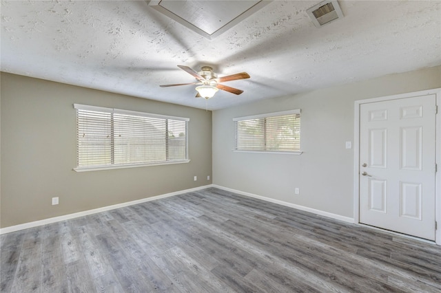 17043 Coachmaker Dr, Friendswood, TX 77546 - photo 11