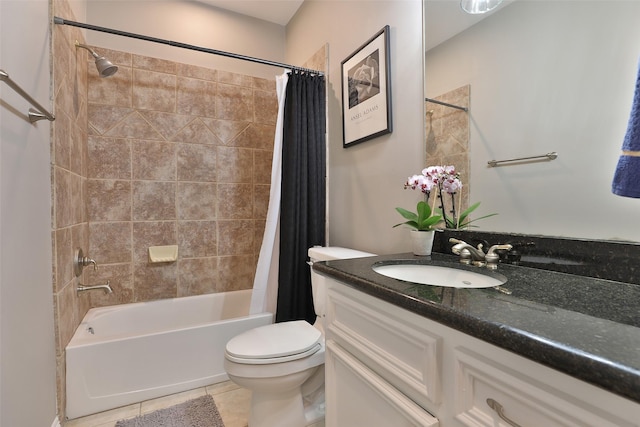 826 E 29th St, Houston, TX 77009 - bathroom with vanity, shower / bath combo, and tile patterned floors