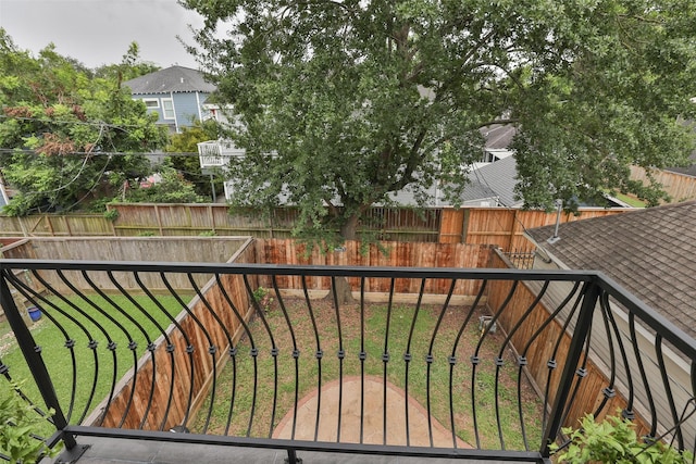 826 E 29th St, Houston, TX 77009 - view of balcony