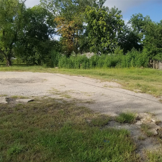 2929 Brewster St, Houston, TX 77026