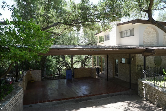 7044 Comanche Trl, Austin, TX 78732 - photo 1