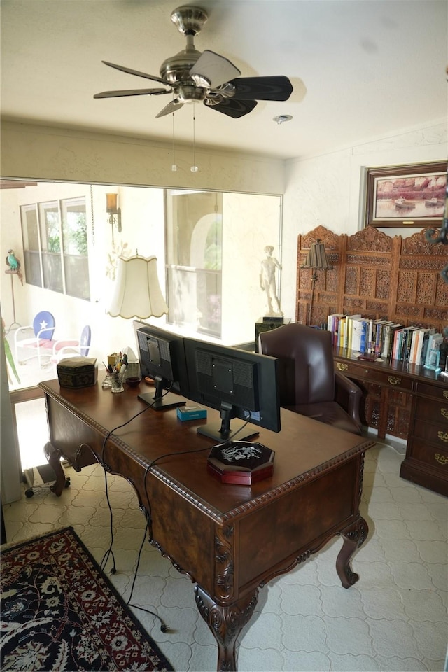 7044 Comanche Trl, Austin, TX 78732 - photo 17