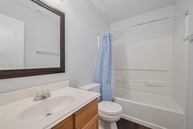 2123 Gable Hollow Ln, Katy, TX 77450 - full bath featuring vanity, shower / tub combo with curtain, and wood finished floors