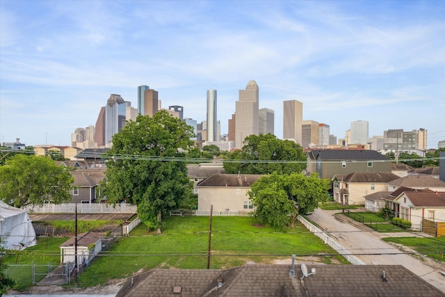 1408 Ruthven St, Houston, TX 77019 - view of city skyline