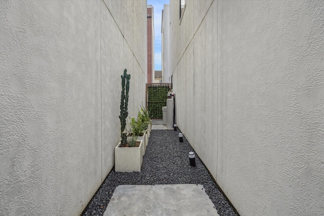 1408 Ruthven St, Houston, TX 77019 - view of property exterior featuring stucco siding