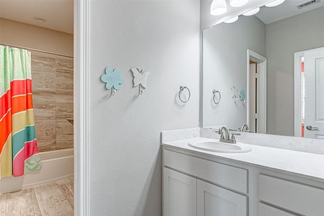28606 Royal Pines Ct, Fulshear, TX 77441 - full bath with vanity and shower / bath combo