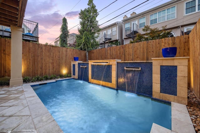 6410 Rodrigo St Unit B, Houston, TX 77007 - view of pool at dusk