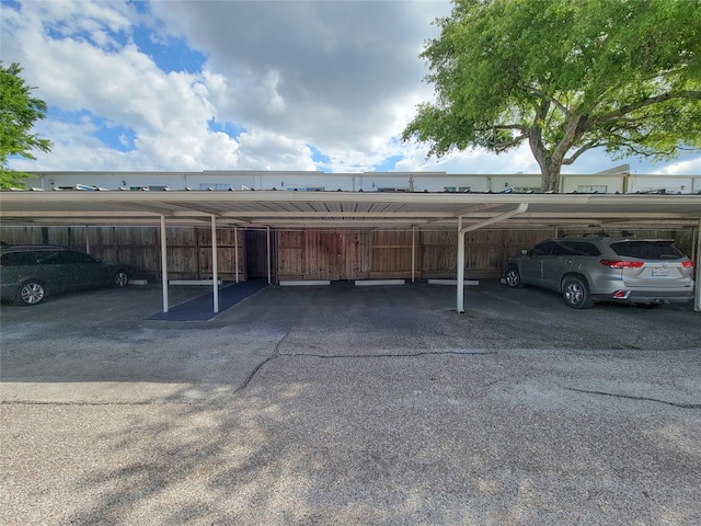 2600 Bellefontaine St Unit A21, Houston, TX 77025 - view of covered parking lot