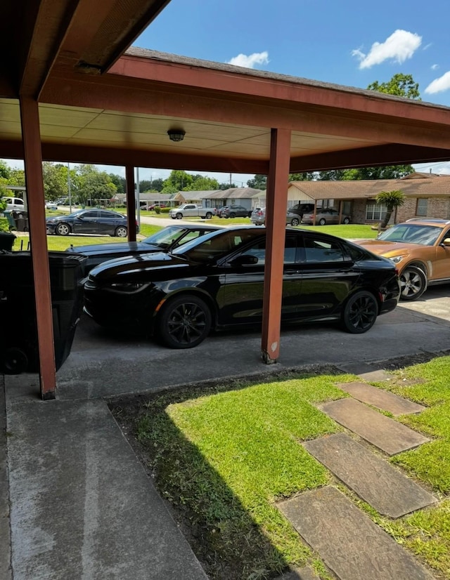 3201 Stallings Dr, Houston, TX 77088 - view of parking / parking lot