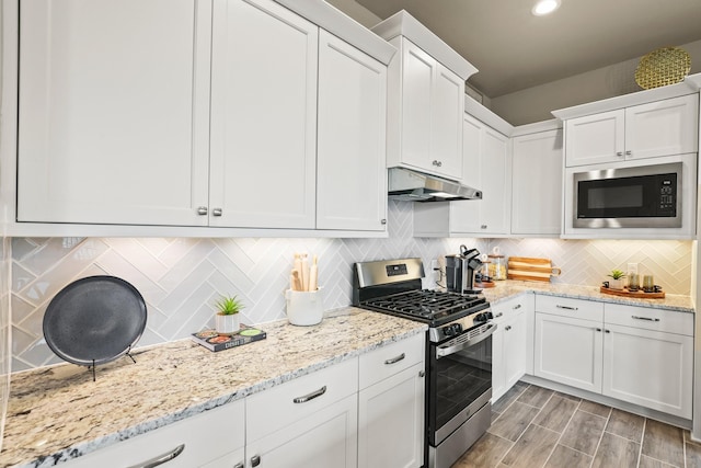 18110 Scarlet Hummingbird Ct, Conroe, TX 77302 - photo 12