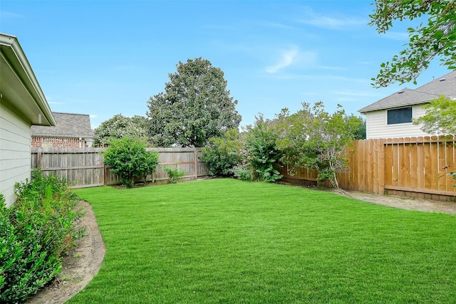 3705 Canterbury Park Dr, Pearland, TX 77584 - view of fenced backyard