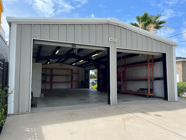 6625 Morris, Galveston, TX 77551 - view of detached garage