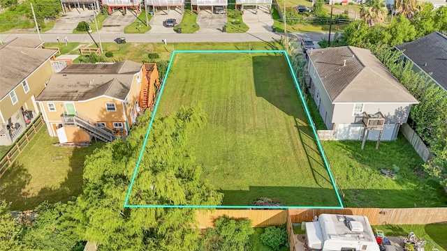 919 12th St, Dickinson, TX 77539